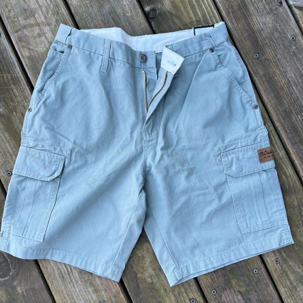 - NWT Walls workwear Green Cargo Shorts Mens Small